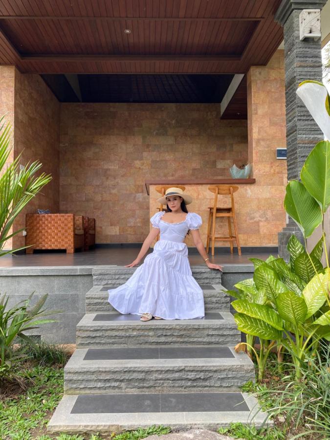Nirankara Private Pool Villa - By Ubud Paradise Exterior foto